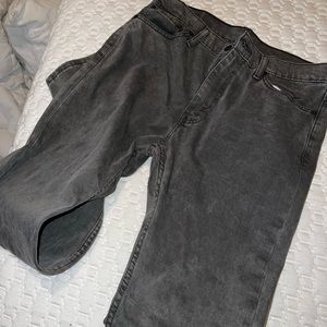 Levi’s grey skinny jeans size 33x32
